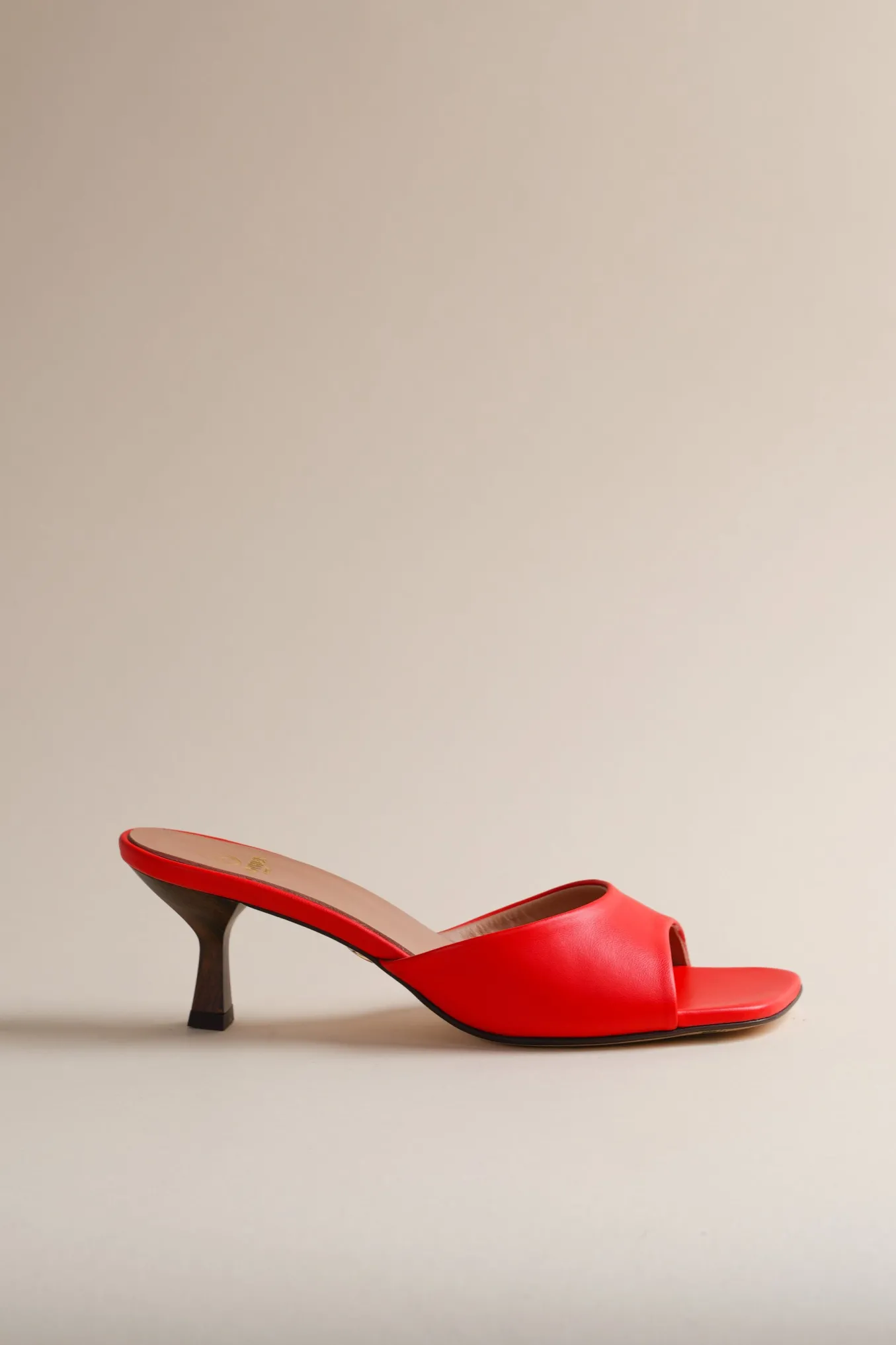 Tuesday Mule In Tomato
